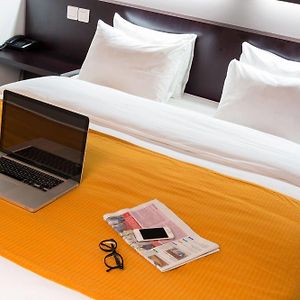 Chambre Standarde Lit Queen-Size